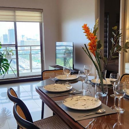 Casa Antonio At Fairway Terraces Family Penthouse 2Br Wi-Fi Nr Golf, Airport, Fort Bgc Manila Exteriér fotografie