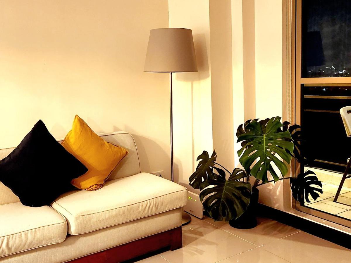 Casa Antonio At Fairway Terraces Family Penthouse 2Br Wi-Fi Nr Golf, Airport, Fort Bgc Manila Exteriér fotografie