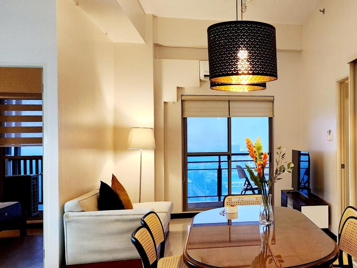 Casa Antonio At Fairway Terraces Family Penthouse 2Br Wi-Fi Nr Golf, Airport, Fort Bgc Manila Exteriér fotografie