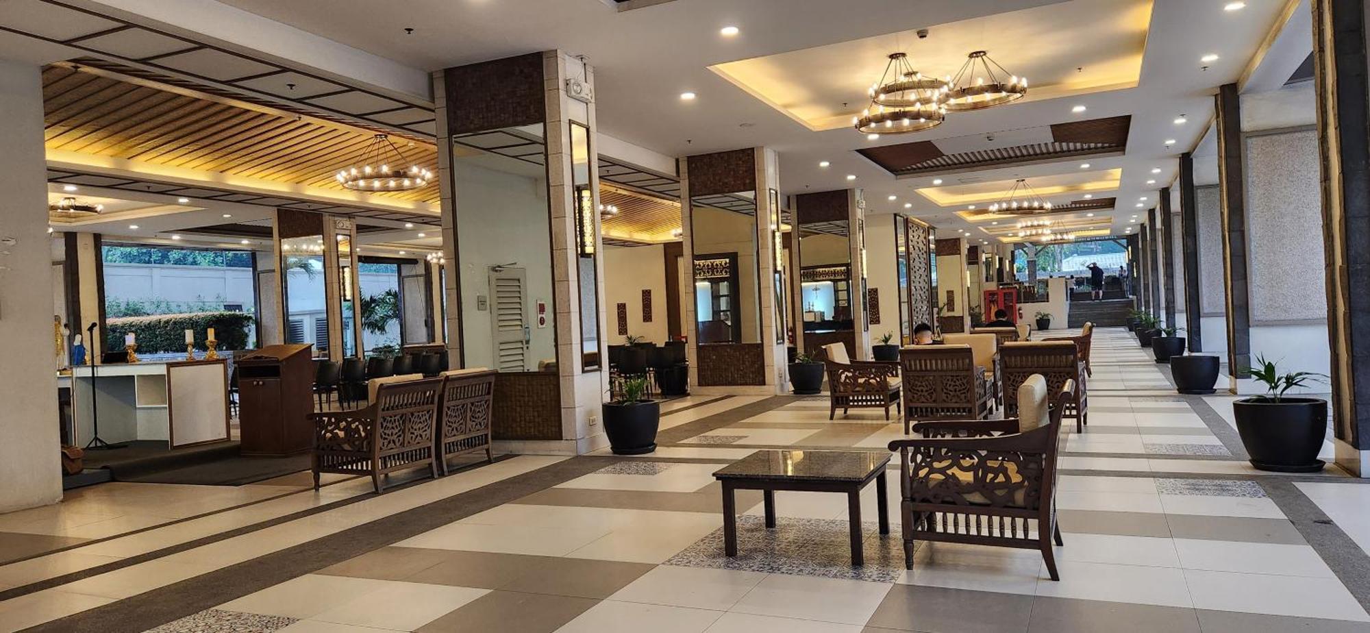 Casa Antonio At Fairway Terraces Family Penthouse 2Br Wi-Fi Nr Golf, Airport, Fort Bgc Manila Exteriér fotografie