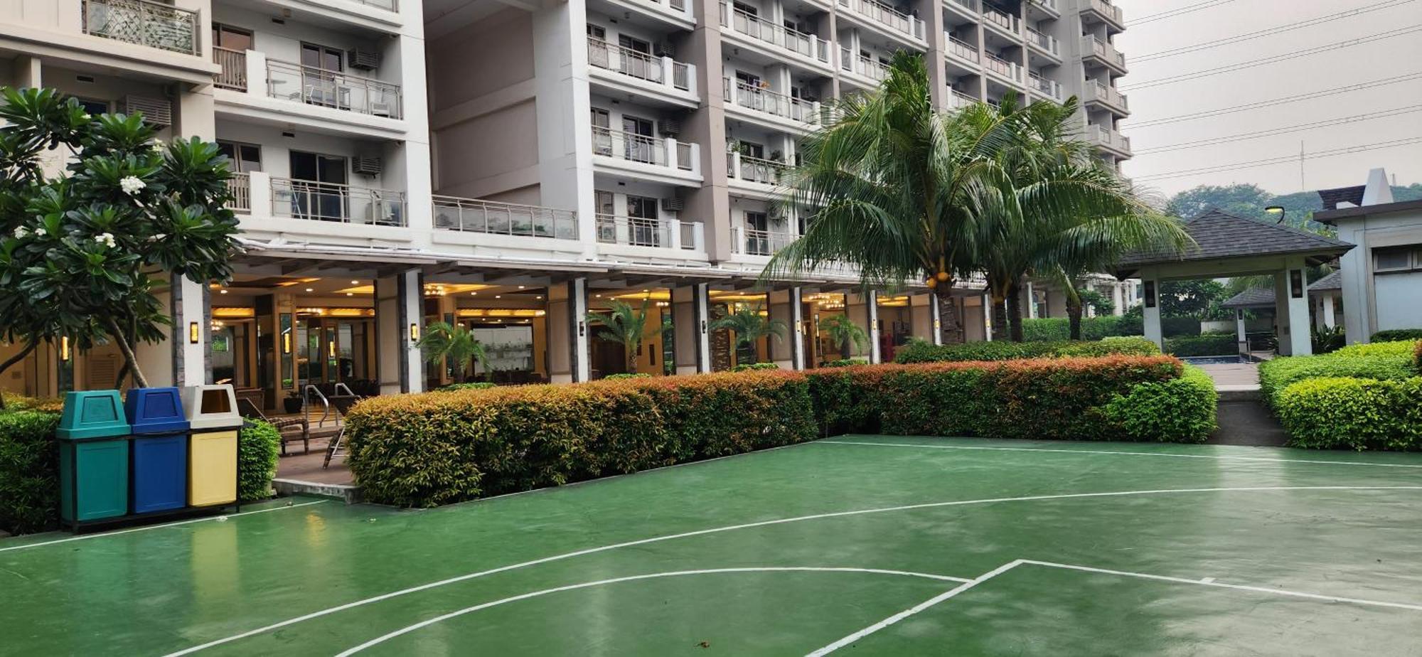Casa Antonio At Fairway Terraces Family Penthouse 2Br Wi-Fi Nr Golf, Airport, Fort Bgc Manila Exteriér fotografie