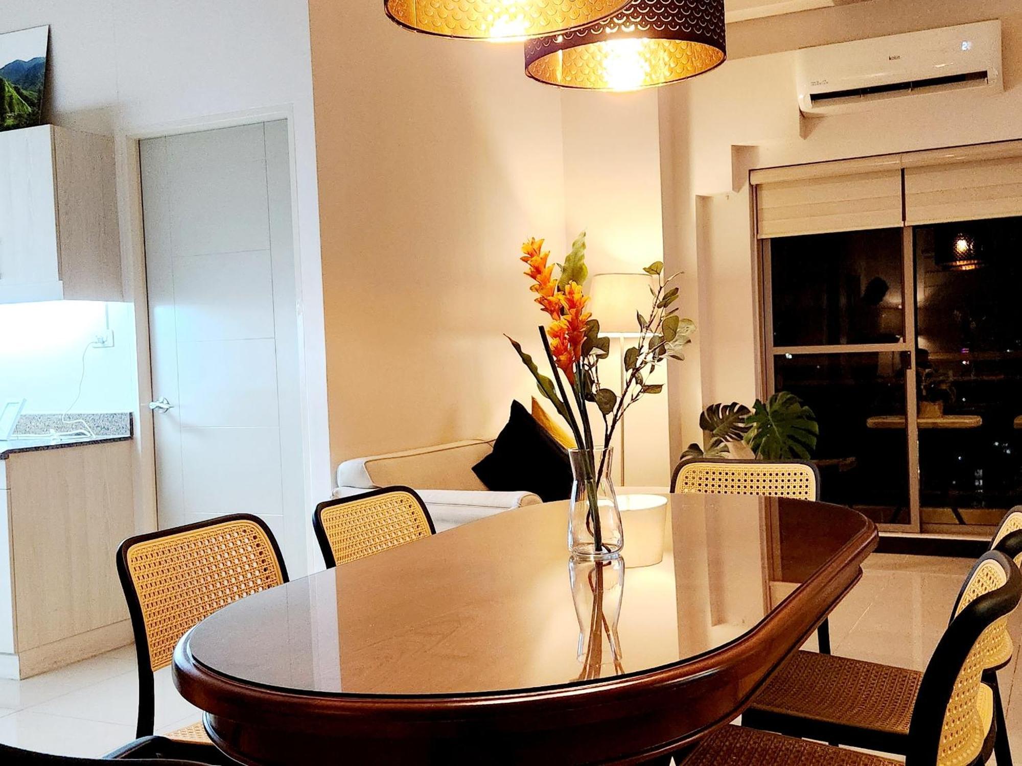 Casa Antonio At Fairway Terraces Family Penthouse 2Br Wi-Fi Nr Golf, Airport, Fort Bgc Manila Exteriér fotografie